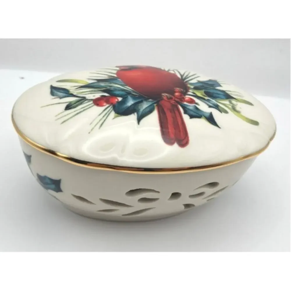 Lenox Winter Greetings Pierced Gold Rim Trinket Bowl with Lid